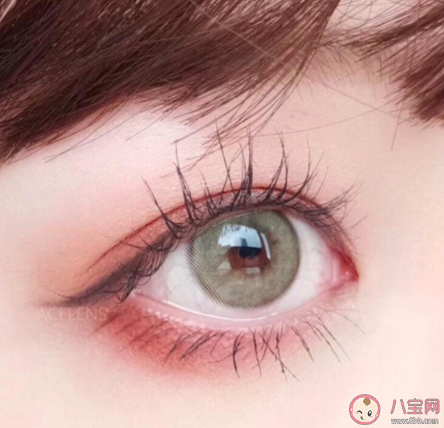 戴美瞳会有哪些不适 选购使用美瞳产品温馨提示 戴美瞳会有哪些不适 选购使用美瞳产品温馨提示