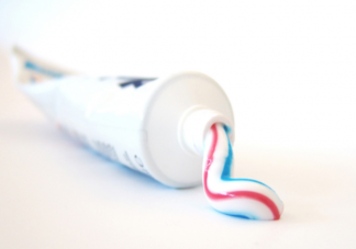 贵的牙膏真的好吗 几块钱和几十块钱贵出来的是什么