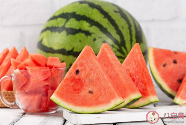 隔夜冰西瓜到底能不能吃 西瓜上的病菌是怎么来的 隔夜冰西瓜到底能不能吃 西瓜上的病菌是怎么来的