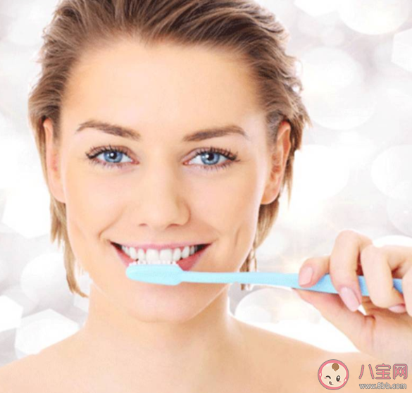 美白牙膏真的有美白作用吗 市面上的美白牙膏有哪几种 美白牙膏真的有美白作用吗 市面上的美白牙膏有哪几种