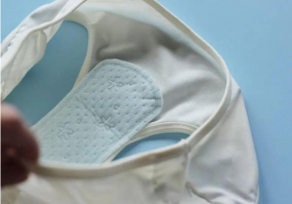 卫生护垫变色就能检测出妇科病吗 自检护垫为什么不准