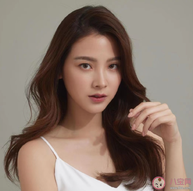 头发该如何保养 最佳的洗头的时间是何时