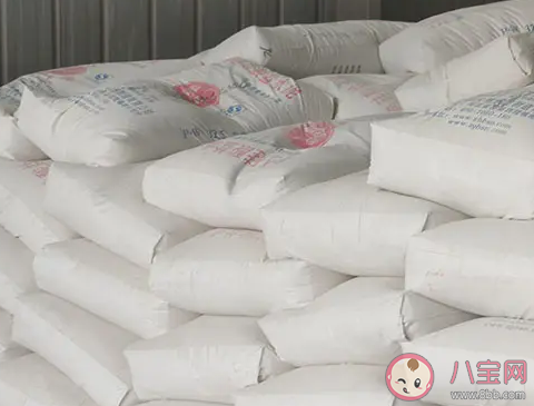 白水泥和黑水泥的区别是什么 白水泥能贴瓷砖吗