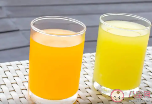 鲜榨果汁是垃圾食品吗 怎样看待鲜榨果汁 鲜榨果汁是垃圾食品吗 怎样看待鲜榨果汁