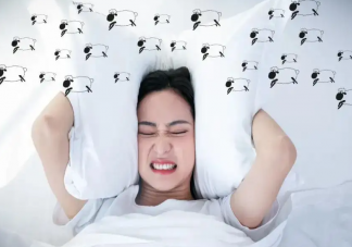 身体很累却还是失眠是什么原因 想睡却又睡不着该怎么办