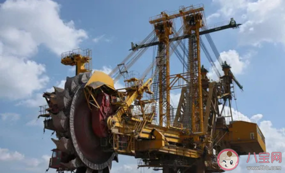 新旧能源之争谁能胜出 如何看待新旧能源之争 新旧能源之争谁能胜出 如何看待新旧能源之争