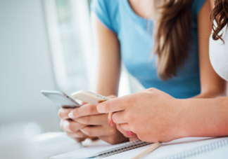 人们为什么对负面信息更感兴趣 如何缓解负面新闻焦虑症