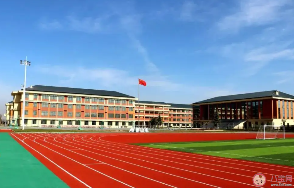 儿子上一年级了怎样发朋友圈 儿子升一年级的感慨句子 儿子上一年级了怎样发朋友圈 儿子升一年级的感慨句子