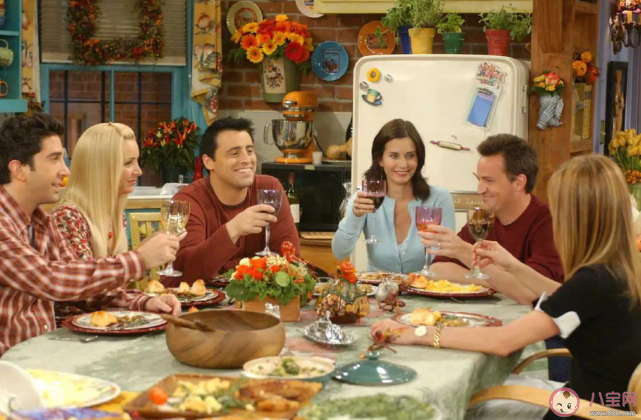 为什么这么多人喜欢老友记 老友记的哪些情节打动人 为什么这么多人喜欢老友记 老友记的哪些情节打动人