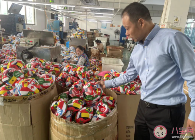 义乌50天赶工10万个足球是怎么回事 为什么需要这么多足球