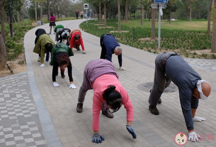 爬行锻炼真的可以养生吗 爬行运动为什么火了