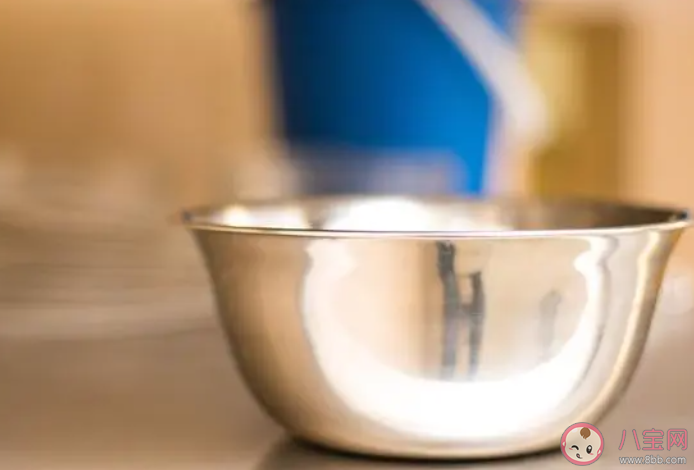 使用不锈钢餐具时以下哪种做法是正确的 蚂蚁庄园11月18日答案介绍 使用不锈钢餐具时以下哪种做法是正确的 蚂蚁庄园11月18日答案介绍