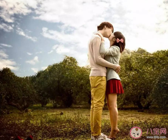 女生介意男朋友矮吗 男生身高会影响择偶吗