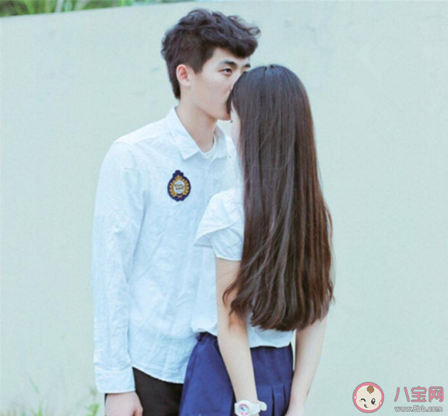 女生介意男朋友矮吗 男生身高会影响择偶吗
