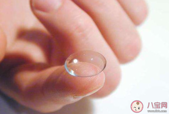买隐形眼镜要关注透氧量 怎么看隐形眼镜透氧量