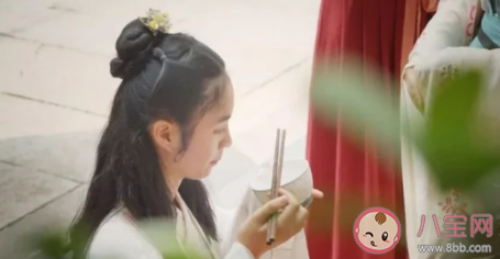 豆蔻年华通常泛指女子多少岁 蚂蚁庄园11月23日答案最新 豆蔻年华通常泛指女子多少岁 蚂蚁庄园11月23日答案最新