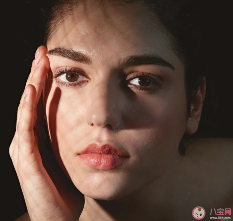 为什么喝美式咖啡可以消水肿 什么类型的人容易水肿脸大 为什么喝美式咖啡可以消水肿 什么类型的人容易水肿脸大