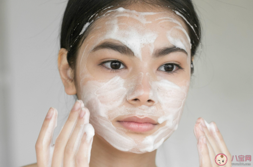 早上不洗脸对皮肤有哪些影响 不洗脸适合谁