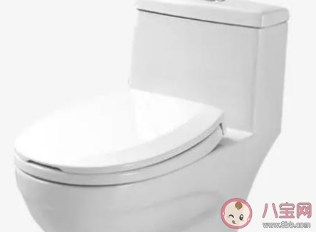 踩公用马桶圈受伤的人有人十级伤残 为什么不要踩马桶圈