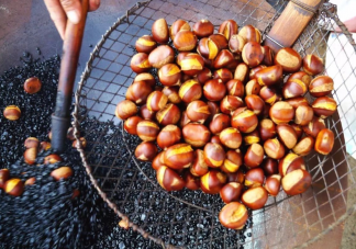 炒栗子的石头其实是白色的吗 糖炒栗子真的会加石蜡吗