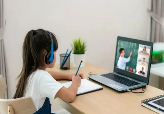 居家上网课如何保护眼睛 孩子上网课怎样预防近视