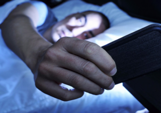 为什么总是戒不掉熬夜 熬夜上瘾如何矫正