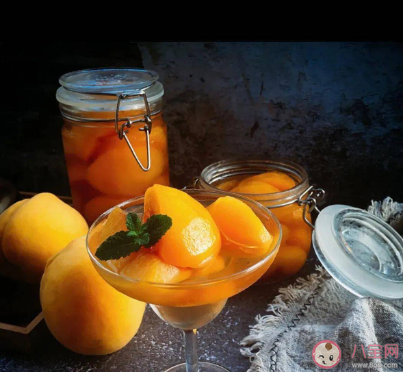 黄桃罐头中的石头有什么作用 黄桃罐头在家怎么做 黄桃罐头中的石头有什么作用 黄桃罐头在家怎么做