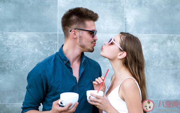 为何恋爱越久结局总是散场 情侣恋爱周期表