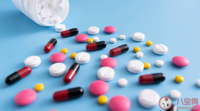 布洛芬过期了还能吃吗 过期的药品还有效果吗 布洛芬过期了还能吃吗 过期的药品还有效果吗