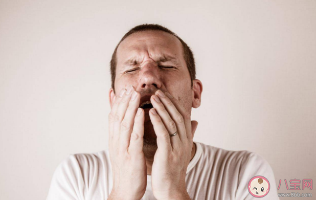 轻微咳嗽需要服用镇咳药吗 什么情况下需要服用镇咳药