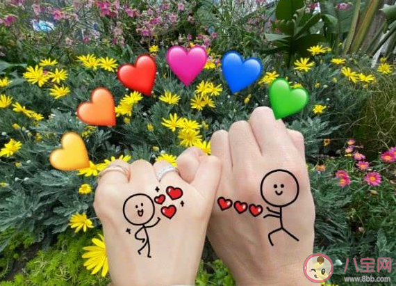 为什么朋友圈秀恩爱的少了 你会在朋友圈秀恩爱吗 为什么朋友圈秀恩爱的少了 你会在朋友圈秀恩爱吗