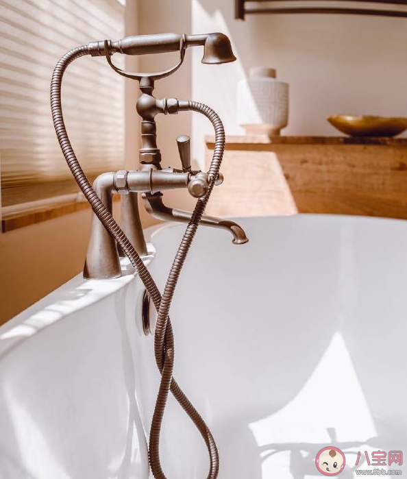 阳了能不能洗澡因人而异 阳了洗澡会使病情加重是真的吗