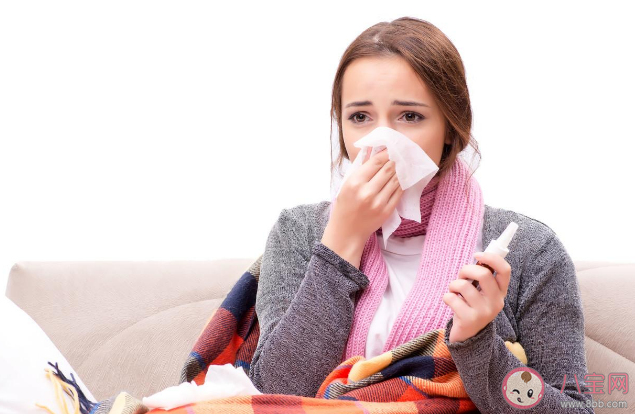 咳出白痰和黄痰有什么区别 不同颜色的痰都代表着什么