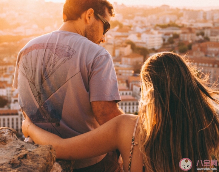 前任突然加微信要同意吗 要不要加前任的微信 前任突然加微信要同意吗 要不要加前任的微信