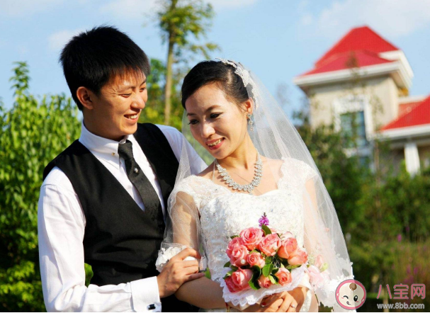 年轻人为什么讨厌办婚礼 为什么年轻人婚礼不摆酒 年轻人为什么讨厌办婚礼 为什么年轻人婚礼不摆酒