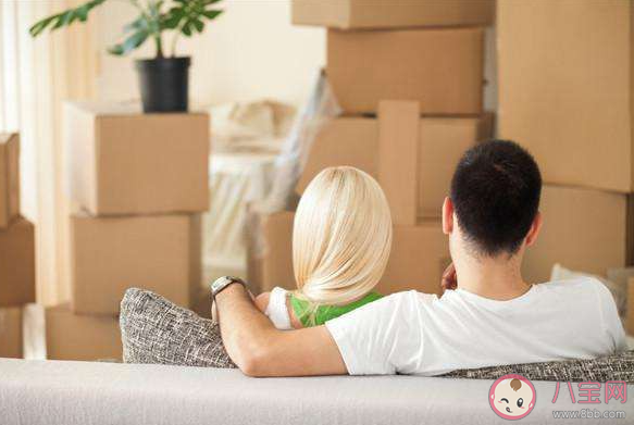 情侣婚前是否有必要同居 恋爱时可以同居吗 情侣婚前是否有必要同居 恋爱时可以同居吗