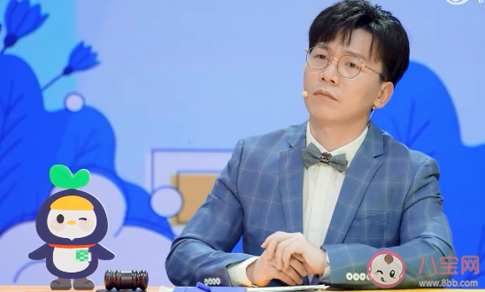 钟美美哭诉父母离婚原因 父母离婚该不该让孩子知道
