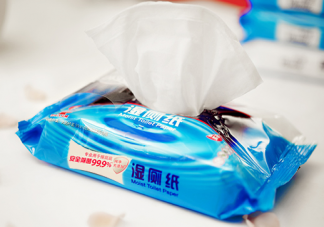 湿厕纸可以擦脸吗 要不要用湿厕纸擦脸