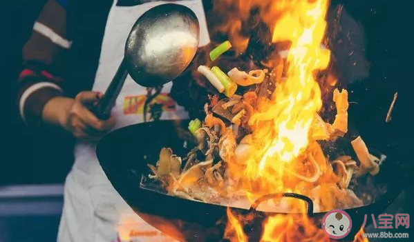 蚂蚁庄园为什么大厨炒菜锅里经常着火 小课堂3月9日答案介绍 蚂蚁庄园为什么大厨炒菜锅里经常着火 小课堂3月9日答案介绍