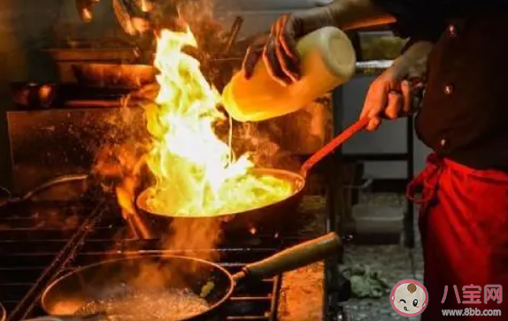 蚂蚁庄园为什么大厨炒菜锅里经常着火 小课堂3月9日答案介绍 蚂蚁庄园为什么大厨炒菜锅里经常着火 小课堂3月9日答案介绍