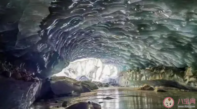 西藏发现165米超大型冰洞是真的吗 冰洞是如何形成的