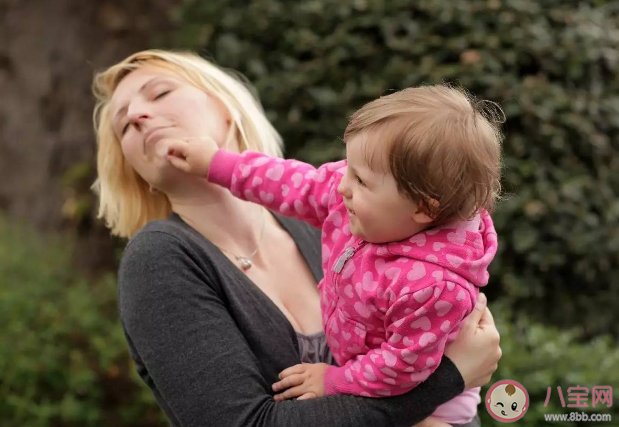 孩子打了妈妈妈妈要打回去吗 孩子打妈妈怎么教育