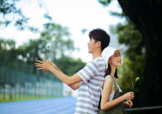 恋爱中的大学生抑郁得分最低是怎么回事 当代大学生的恋爱观什么样