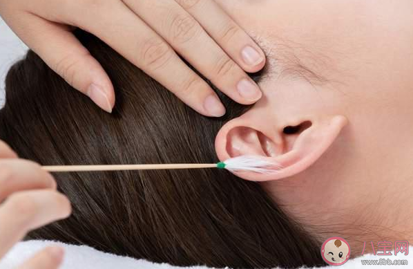 耳屎是怎样保护耳朵的 要每天都掏耳朵吗