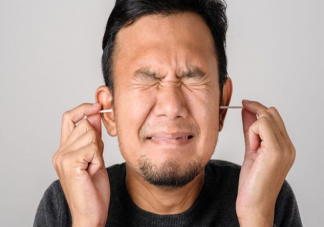 耳屎是怎样保护耳朵的 要每天都掏耳朵吗