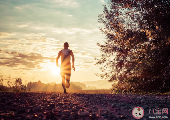 每天最低运动量是多少 黄金运动时间是几点 每天最低运动量是多少 黄金运动时间是几点