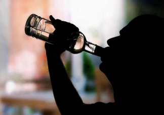 喝一次酒伤大脑6周 不得不喝酒怎么办