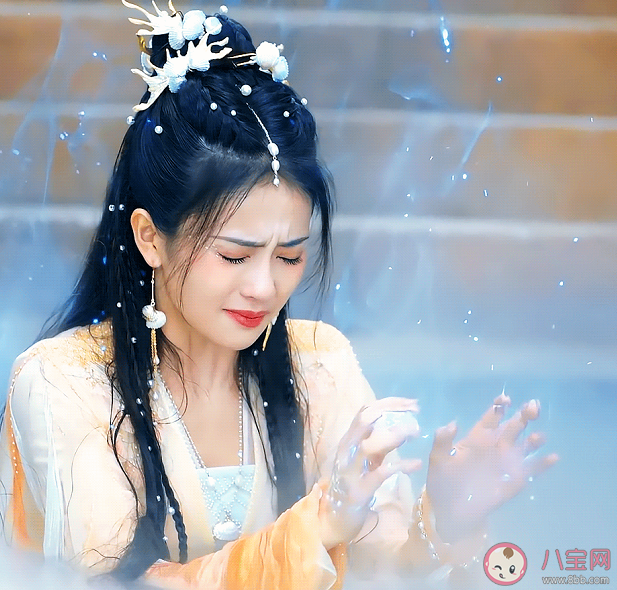 《长月烬明》叶夕雾是黎苏苏的一缕恶魂吗 叶夕雾和黎苏苏是同一个人吗 《长月烬明》叶夕雾是黎苏苏的一缕恶魂吗 叶夕雾和黎苏苏是同一个人吗