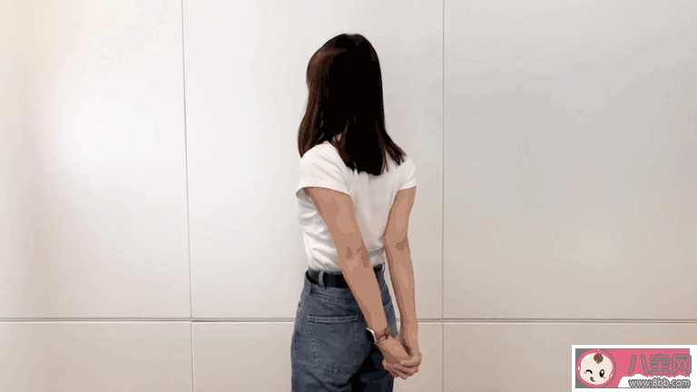 斜方肌变大是什么原因 有什么动作可以改善斜方肌变形 斜方肌变大是什么原因 有什么动作可以改善斜方肌变形