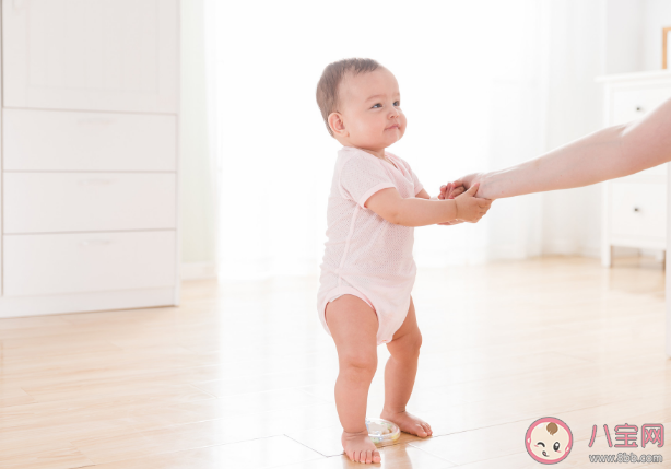 天气热了孩子怎么穿衣服 幼儿园天热穿衣建议